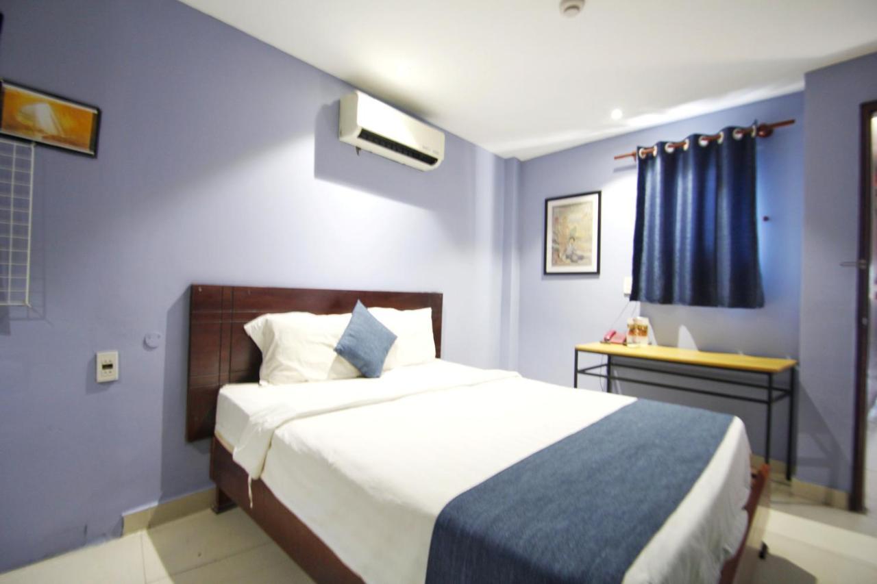 Hoàng Phi Hotel 3*
